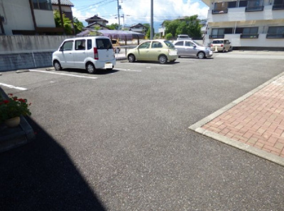 【駐車場】 | ファミール富士見