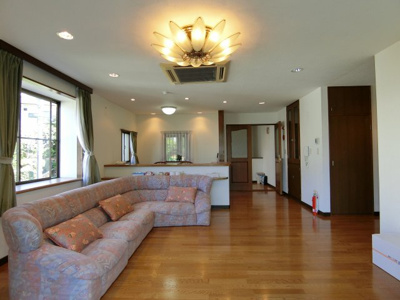 【居間・リビング】 | 南箱根ダイヤランド | 保養施設など多目的にもご利用頂けます。