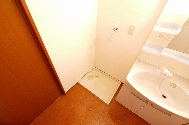 リビングタウン相楽　Ｂ棟の設備|室内洗濯機置場です