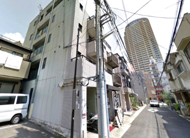 新安第２マンションの外観