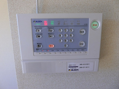 【セキュリティ】 | クレセントⅠ | 安心安全のALSOKセキュリティシステム導入済み☆お出かけ時や就寝時でも安心して過ごせますね♪