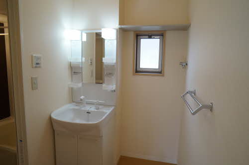 グリシーヌの独立洗面台