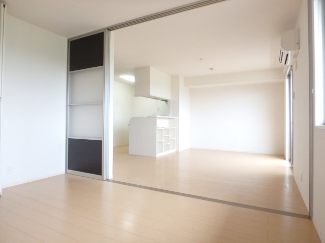 カリスの居間・リビング|カリス（倉敷市連島町連島）賃貸マンション