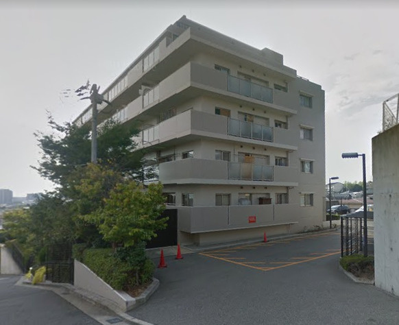 ロイヤルアーク明石東野町