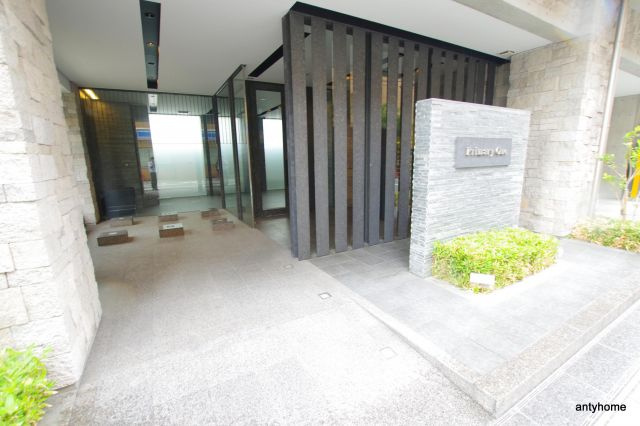 松ヶ枝町プライマリーワン　仲介手数料無料のエントランス