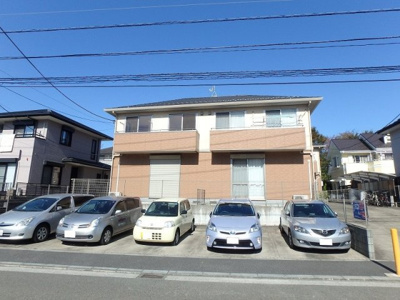 【駐車場】 | ファミールハイムC【SHM】 | いつでも目の届く敷地内に駐車場があります♪お車をお持ちの方にもオススメです♪