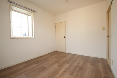 【洋室】 | プレステージ大美野