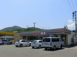 【周辺】 | セブンイレブン小樽桂岡店徒歩7分（約560ｍ）です。
