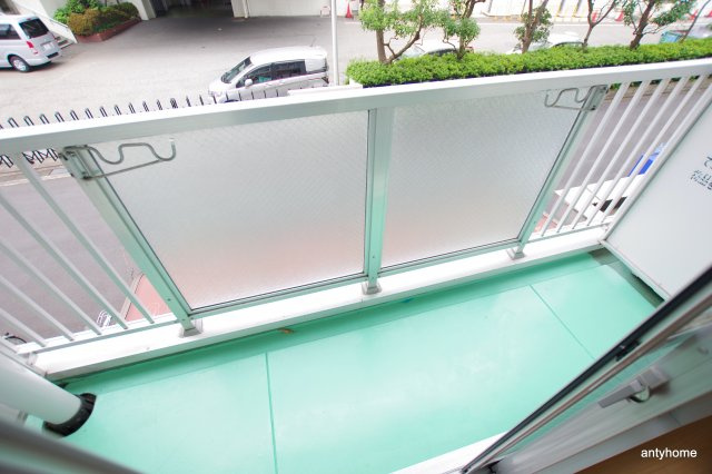 昭和グランドハイツ大淀　仲介手数料無料のバルコニー