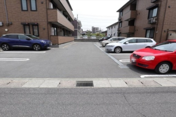 セントラルタウンコート　A棟の駐車場