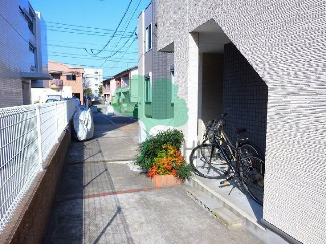 FELICEＶ(フェリーチェファイブ)の駐車場