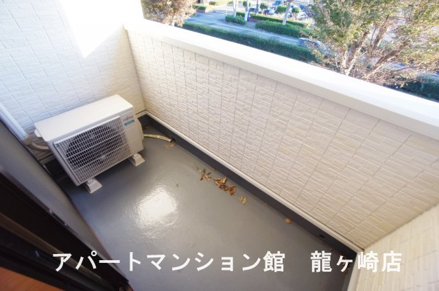 エタニティー　Ⅰのバルコニー