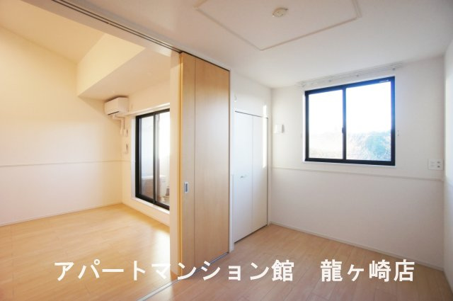 エタニティー　Ⅰの寝室
