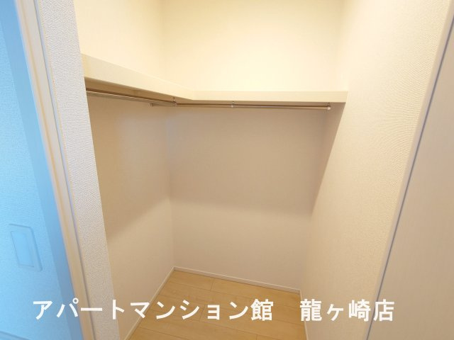エタニティー　Ⅴの収納