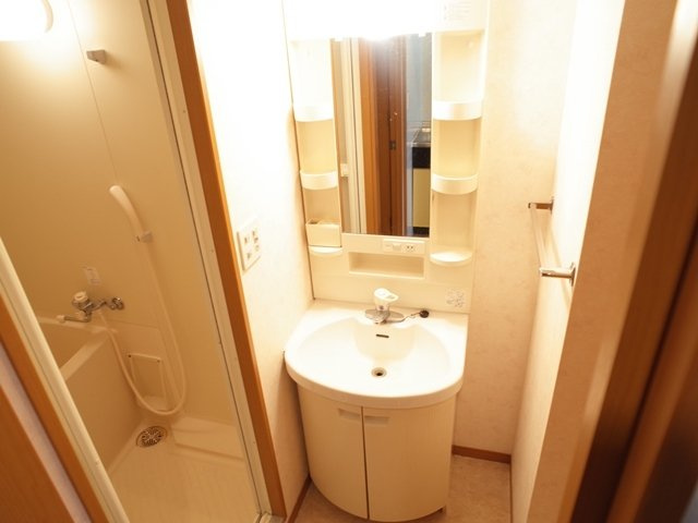 グランディール三和大名の独立洗面台