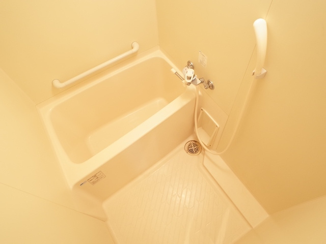 グランディール三和大名の浴室