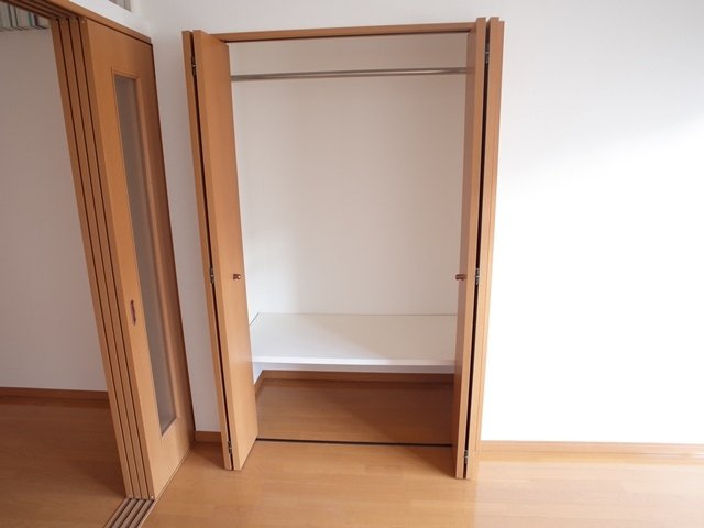 グランディール三和大名の収納