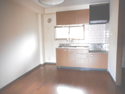 【キッチン】 | ベルグラージュ