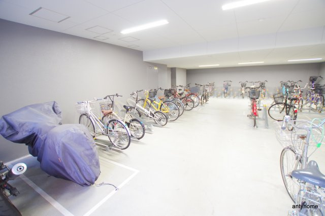 イーストヴィラ梅田　仲介手数料無料の駐車場