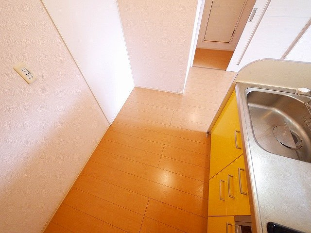 アンテレクテュエルのその他|余裕のあるキッチンスペース