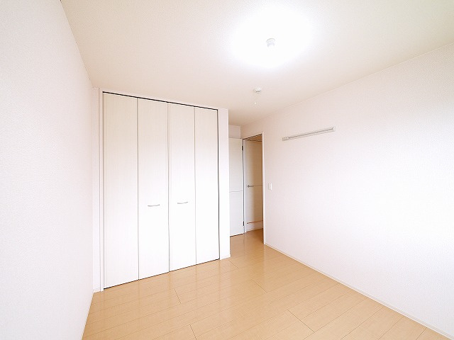 アンテレクテュエルの洋室|きれいな洋室です