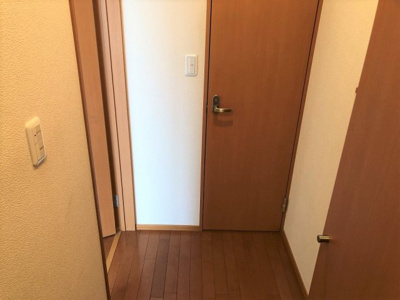 【内装】 | LEFKO PERISTERI