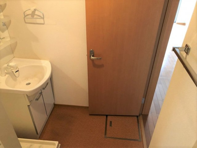 【洗面所】 | LEFKO PERISTERI