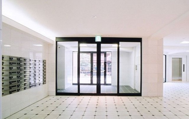 エンクレスト警固のロビー|エンクレスト警固（1K)