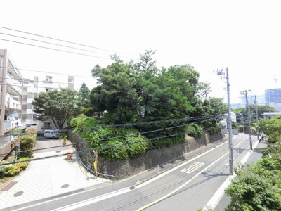【展望】 | プラウド横濱ヒルトップ | 4階部分からの眺望♪