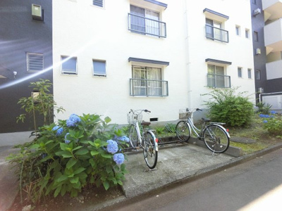 【その他共用部分】 | 片倉台団地3街区8号棟 | 駐輪場
