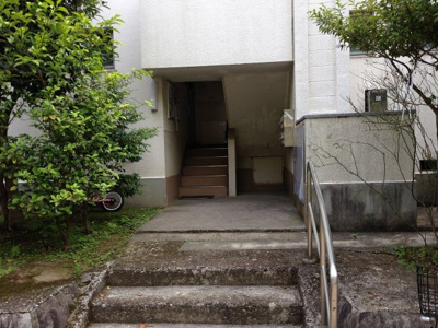 【エントランス】 | たまプラーザ団地６街区４号棟