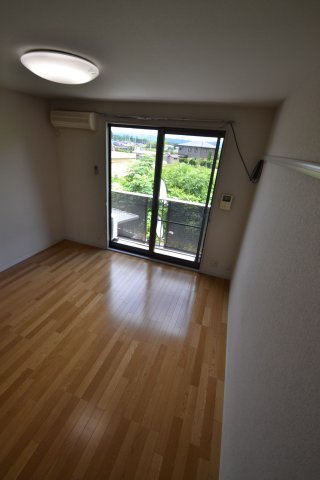 【居間・リビング】 | クレスト大夢Ａ