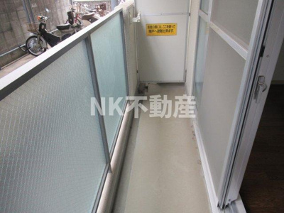 【バルコニー】 | クラージュ・ハイツ（東花園賃貸） | お洗濯にも便利なバルコニー付き