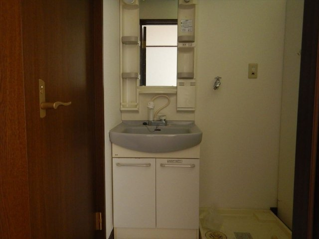 コーポリベルテ池下の洗面所|コーポリベルテ池下