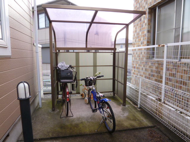 都窪郡早島町早島のアパートのその他共用部分|自転車置き場