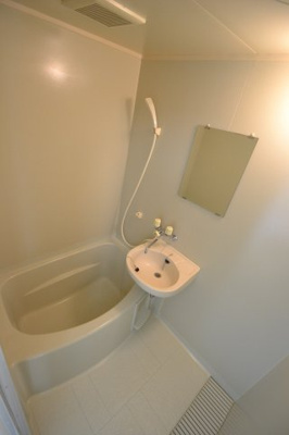 【浴室】 | サンライフ元町Ａ