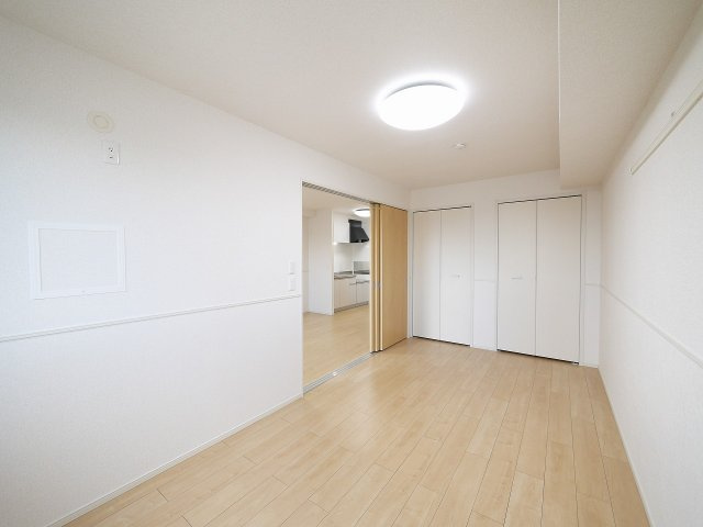 サンシャインの洋室|きれいな洋室です