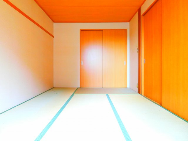 ソレジオ北野田の和室