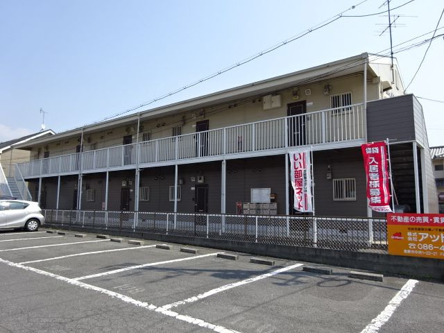 都窪郡早島町前潟のアパートの外観