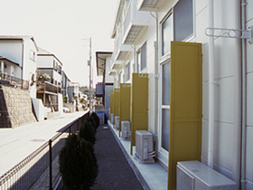 【バルコニー】 | カメリア六番館