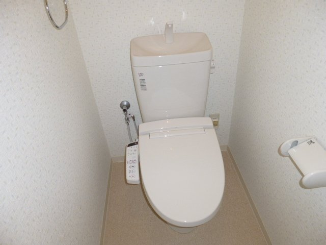 グランコートのトイレ|シャワー付きトイレ