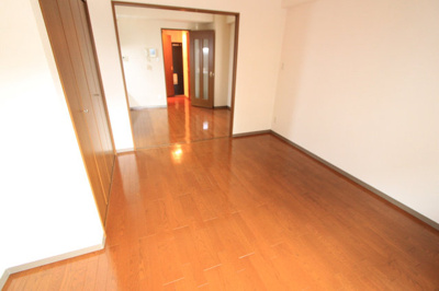 【洋室】 | エスポワール