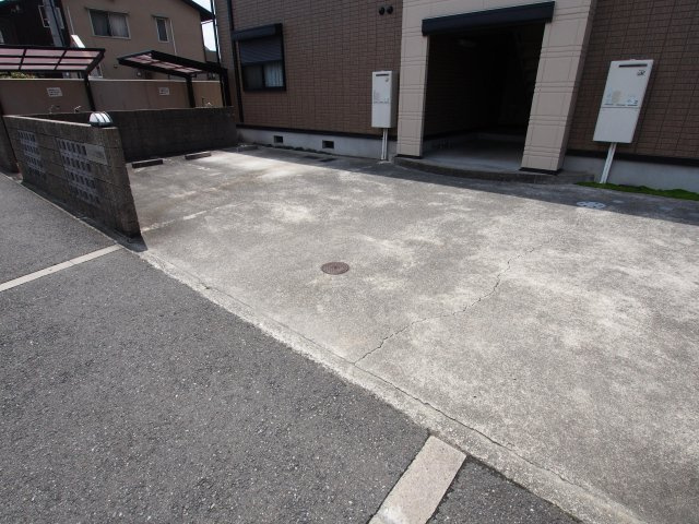 【駐車場】 | ソレジオ北野田