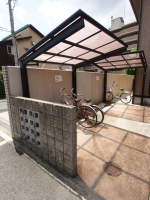 【その他共用部分】 | ソレジオ北野田 | 駐輪場
