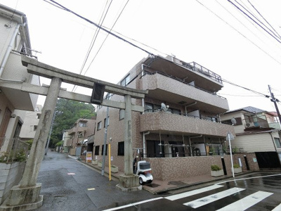 【外観】 | ソレアード・ホームズ横浜弘明寺 | 横浜市営地下鉄ブルーライン「弘明寺」駅徒歩6分
京浜急行電鉄本線「弘明寺」駅徒歩14分