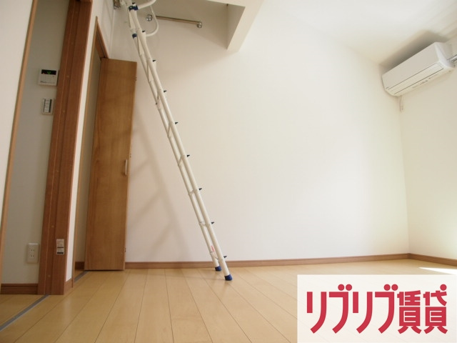 フラットテラスの居間・リビング