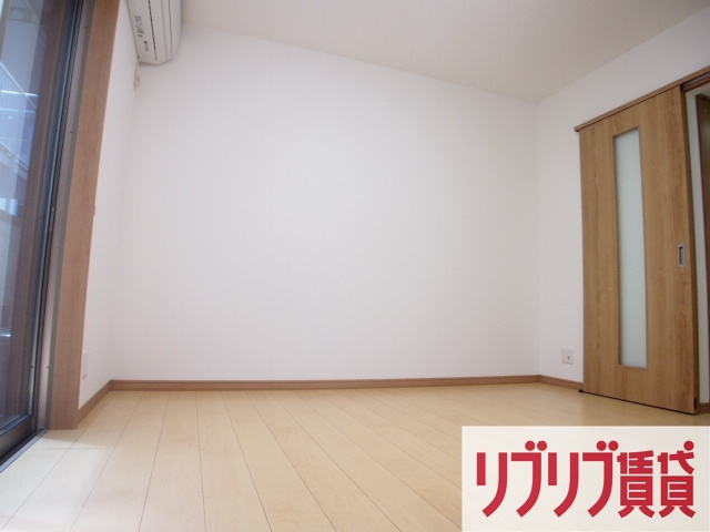 フラットテラスの居間・リビング