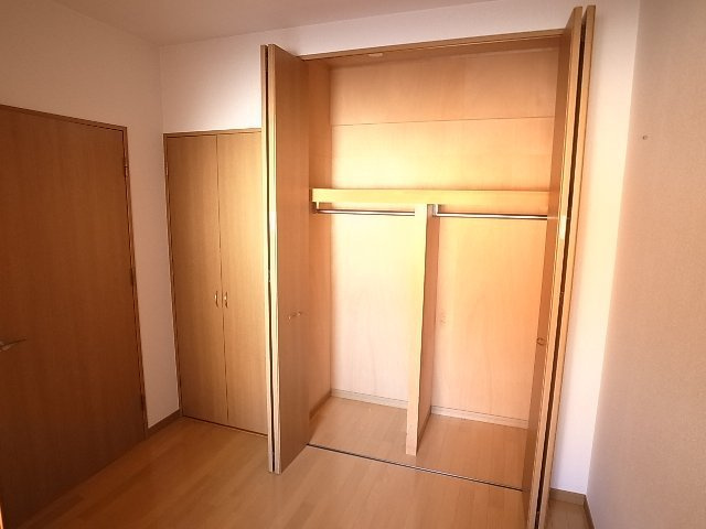 天神通弐番館の収納|収納豊富♪