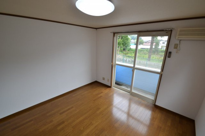 【居間・リビング】 | コーポしんとみＢ