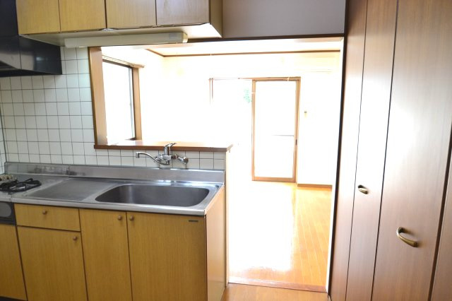 【キッチン】 | メゾンしんとみ